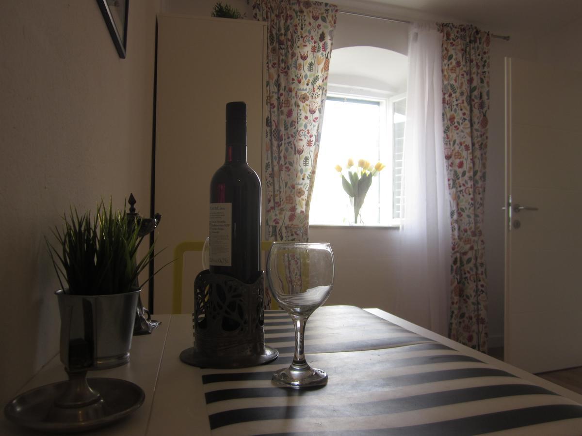 Apartment On The Square